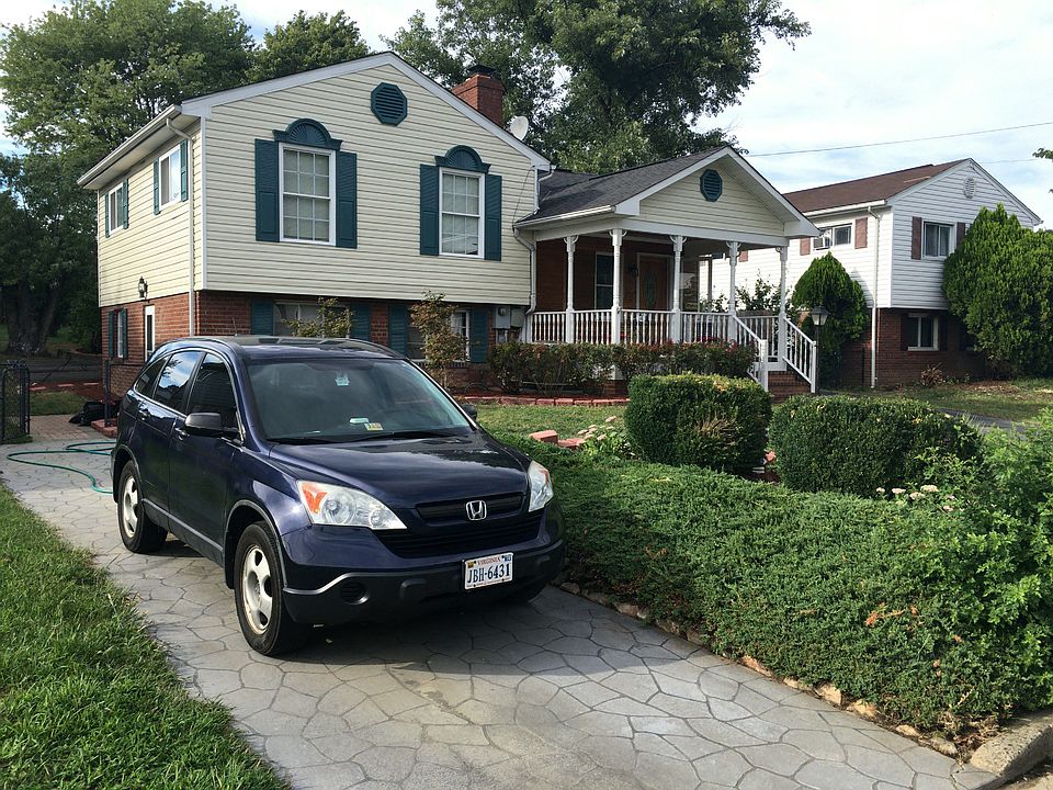 2nd image of 1506 Hylton Ave