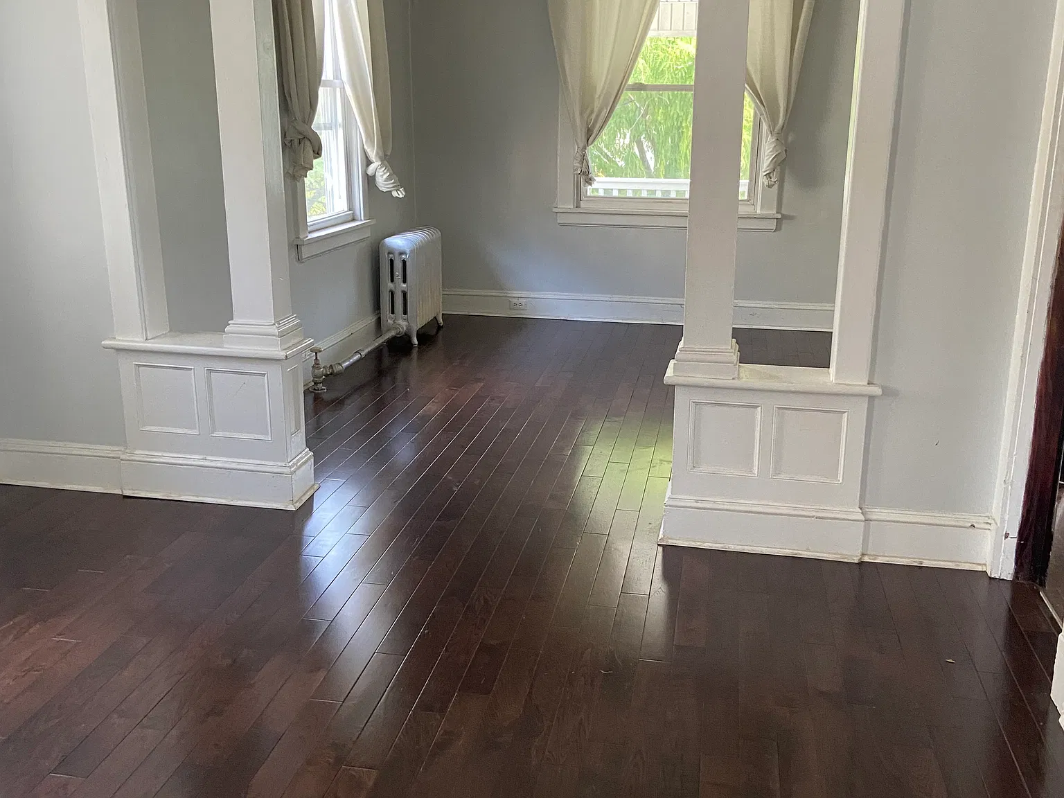 2 bed, 900 sqft, $2,300 — Photo 4