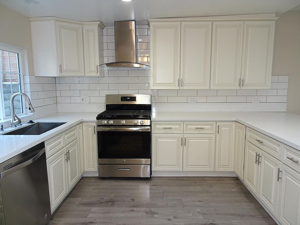 Video tour: https://youtu.be/KH5khWgjg08