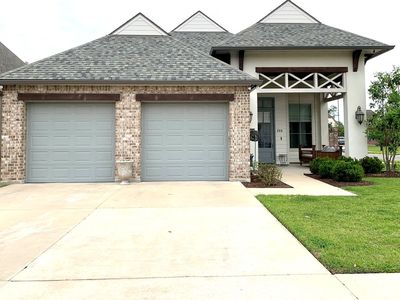200 Cypress View Dr, Youngsville, LA, 70592