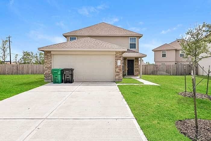 1st image of 8634 Wilkins Oaks Dr