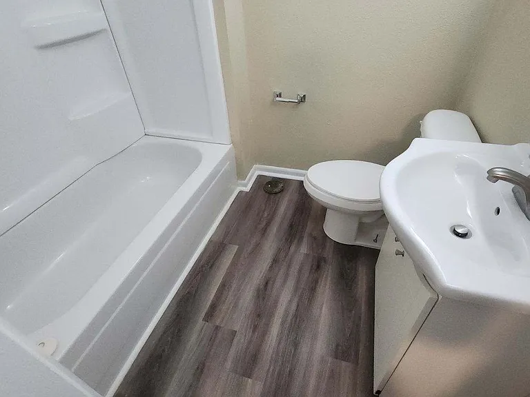 308 Oakdale Ave — Photo 10