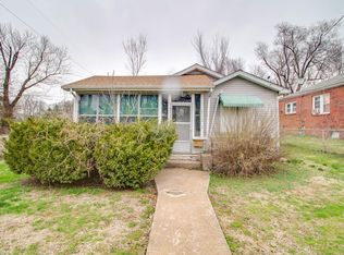 1112 Milnor St, Alton, IL 62002