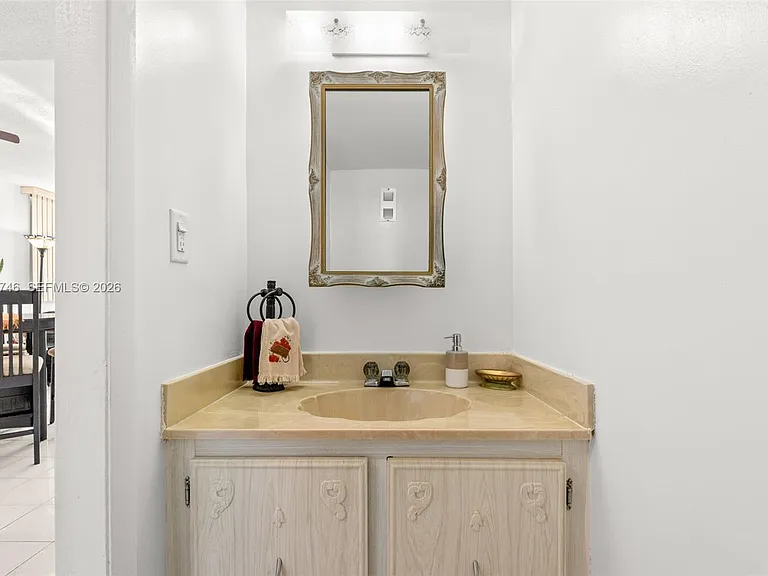 6900 Bay Dr #5C — Photo 13