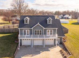 120 Spruce Ln, Albia, IA 52531