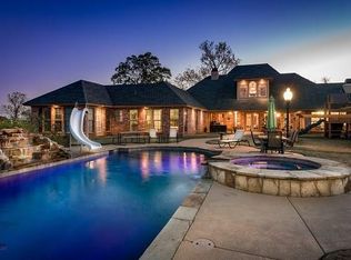 118 Rose Hill Plantation Rd, Natchez, LA 71456