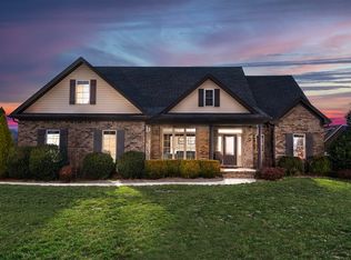 2179 Winterstone Way, Bowling Green, KY