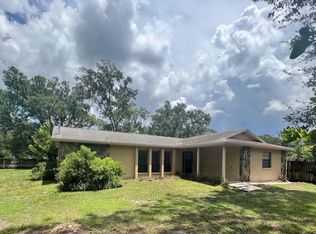 1007 Grandaddy Ln, Lutz, FL 33548