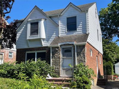 248-12 Cambria Avenue, Flushing, NY, 11362