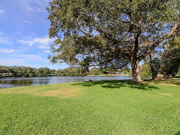3rd image of 1906 Clearview Lake Dr