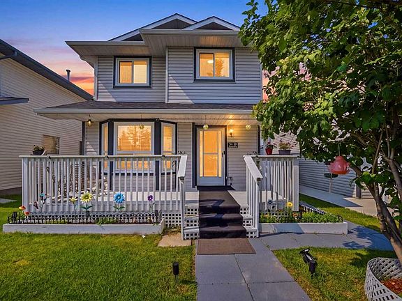 2nd image of 9 E Martindale Cres NE
