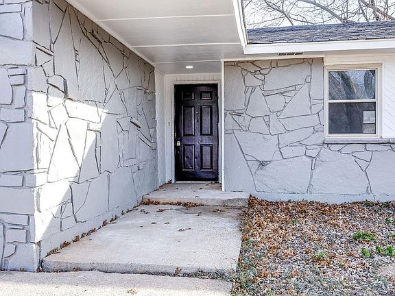 4th image of 604 Holsey Dr