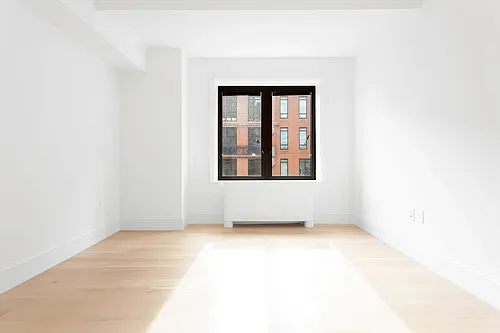 201 W 77th St #1G Photo 1