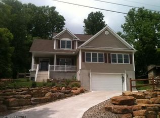 747 Augusta Ave, Morgantown, WV 26501