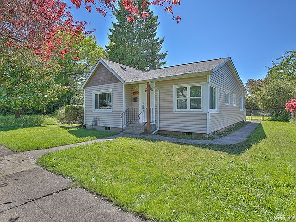 2nd image of 5432 S Park Ave