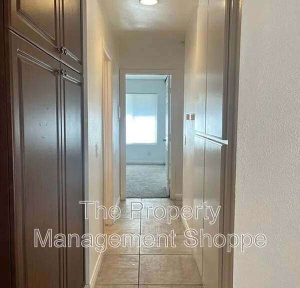 2758 Bolker Dr — Photo 6