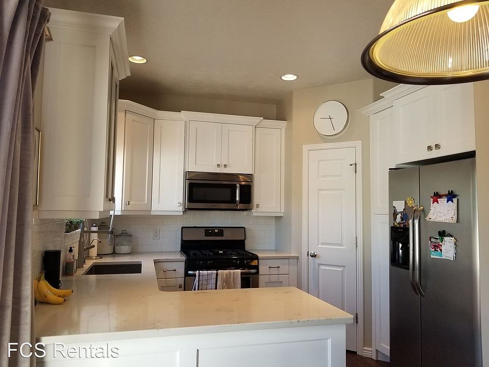 1st image of 1994 W 2180 N