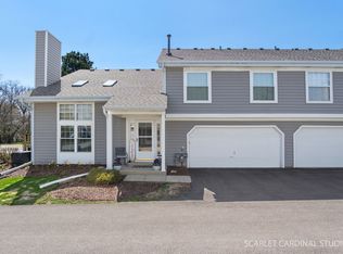 3S130 Timber Dr, Warrenville, IL