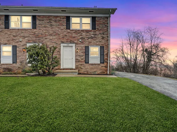228 Wildwood Dr, Bristol, TN 37620