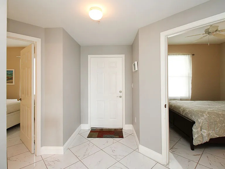 519 Roma Ct #3305 — Photo 13