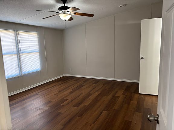 4th image of 902 Elwood Ct