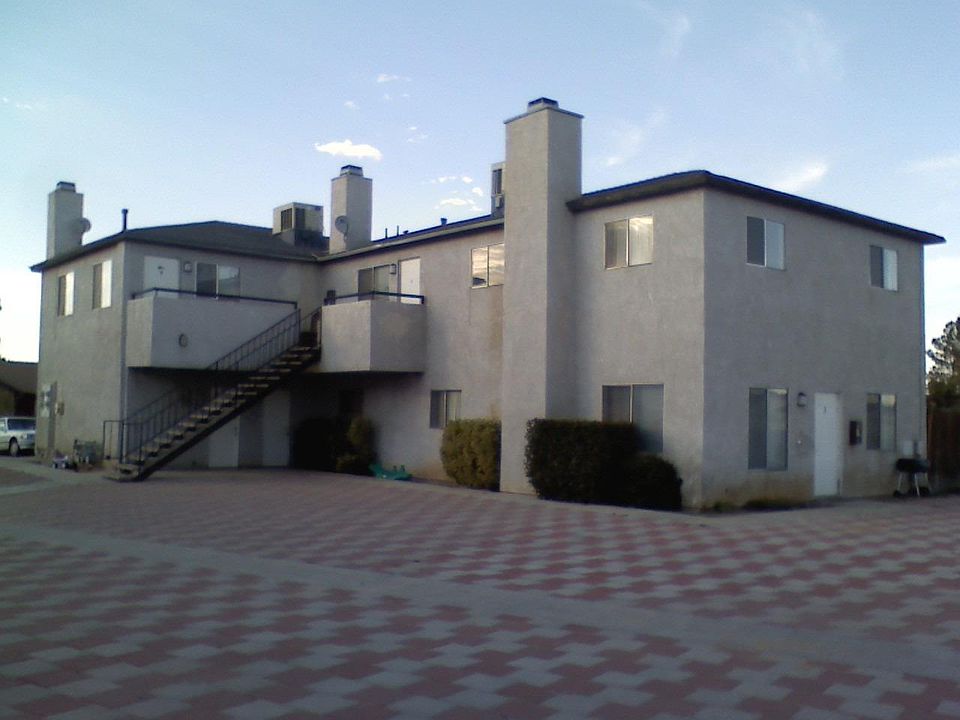 1st image of 13757 Greenwood Pl APT 1