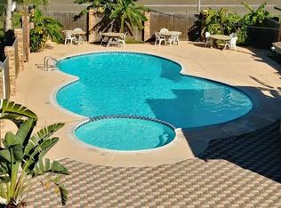 110 E Pompano St, South Padre Island, TX 78597