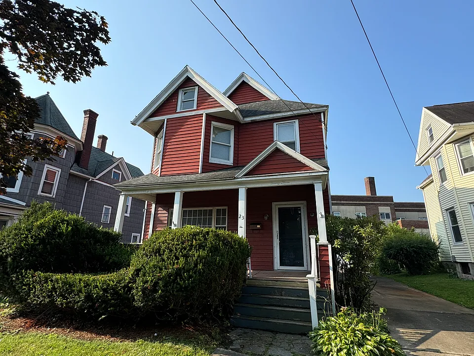 23 Ayres St
