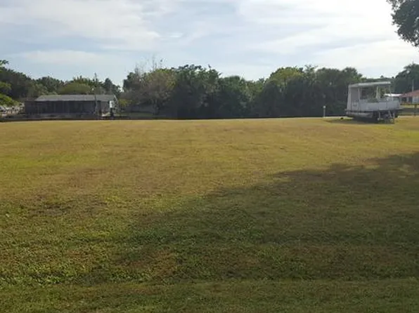 13437 Marquette Blvd, Fort Myers, FL 33905