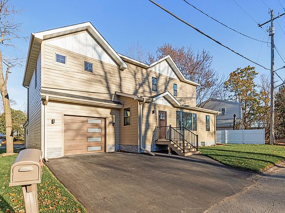 2nd image of 2308 Shadywood Rd