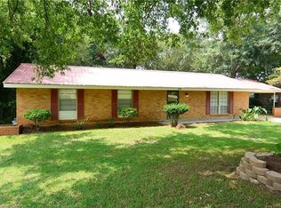 112 Lawrence St, Prattville, AL 36067