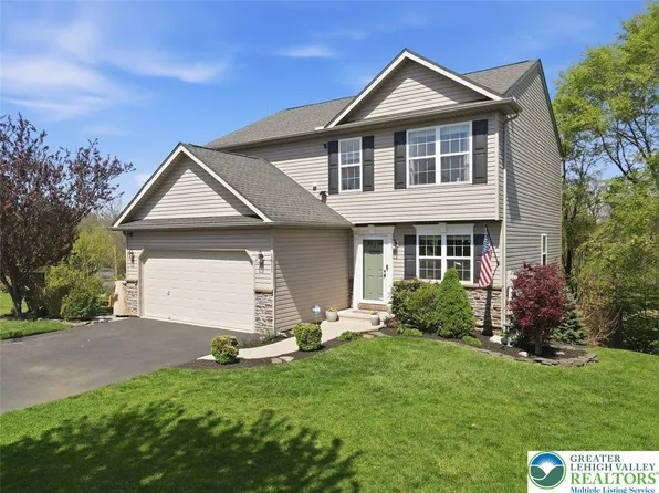 1611 Abigail Ln, Allentown, PA 18104