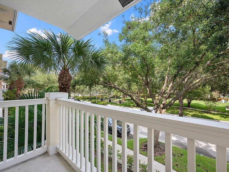 245 Murcia Dr #201 — Photo 29