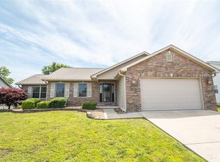 1232 Britt Ln, Rolla, MO 65401
