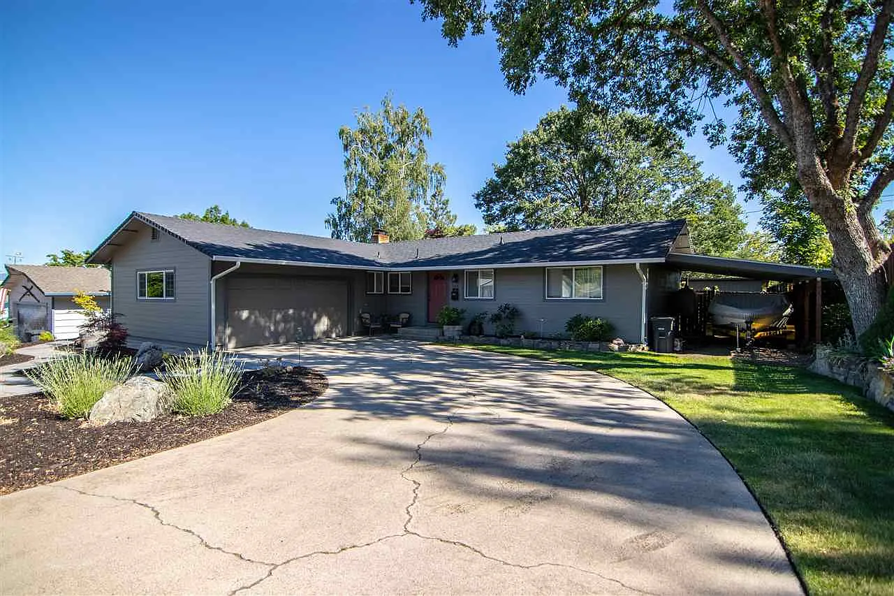 1117 Northridge Dr photo 1