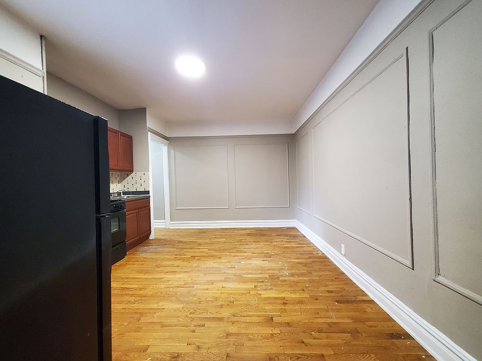 2nd image of 18 Kensington Ave #31E