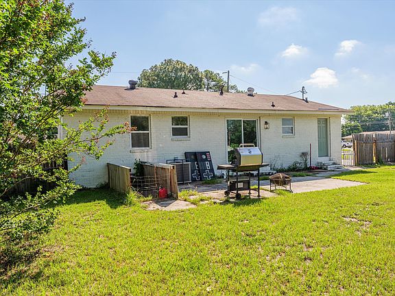 4th image of 2504 Hastings Drive