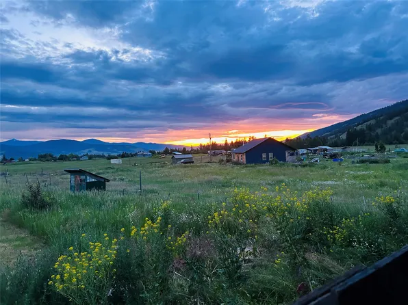 30500 Jocko Rd, Arlee, MT 59821