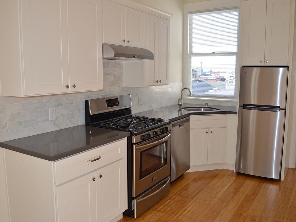 1st image of 45-47 Pearl St #45B