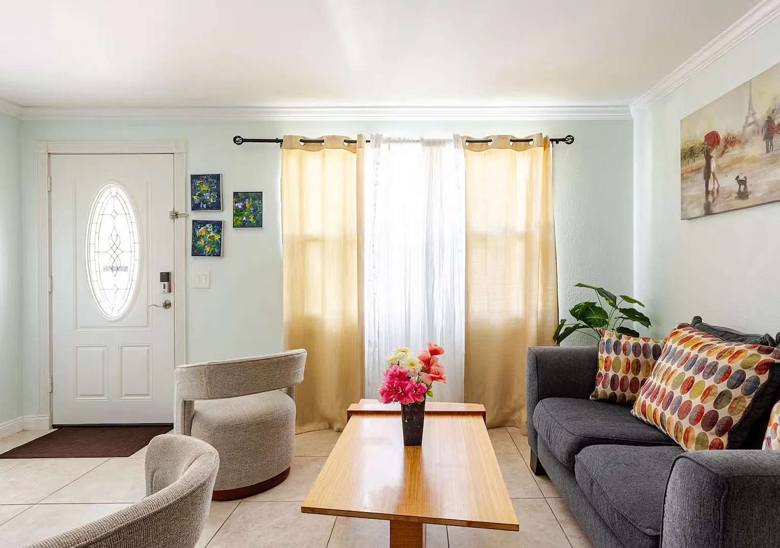 Beautifully Updated & Fully Furnished 3-Bedroom Home With Private In-Law Suite & Solar Panels! — Photo 2