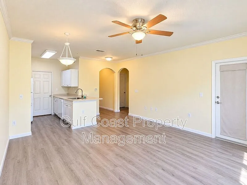 2 bed, 2.0 bath, 1009 sqft, $1,740 — Photo 3