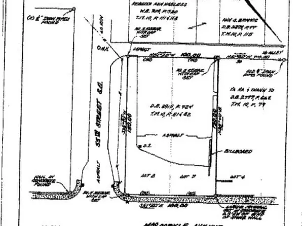 5411 Maccorkle Ave SE #&-8, Charleston, WV 25304