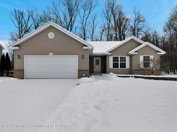 4345 Keelson Dr, Lansing, MI 48911