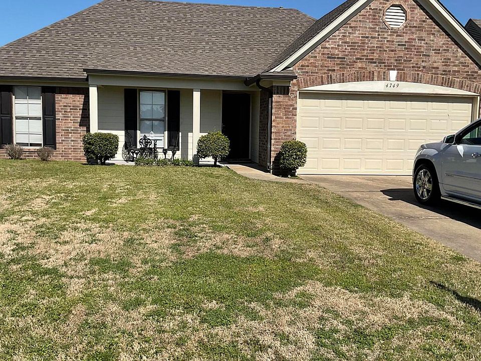 1st image of 4749` SW Cantata Dr