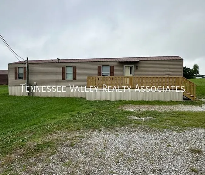 2240 Knoxville Hwy #2 — Photo 1