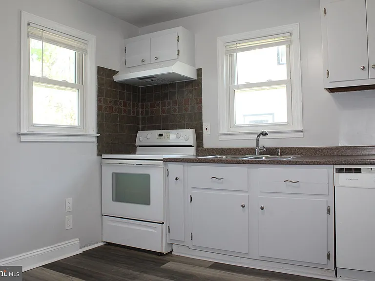 7 Cedar Dr — Photo 19