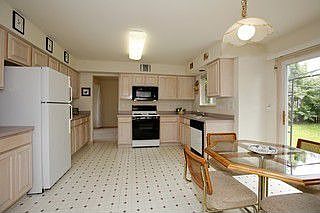 Kitchen / Breakfast Room