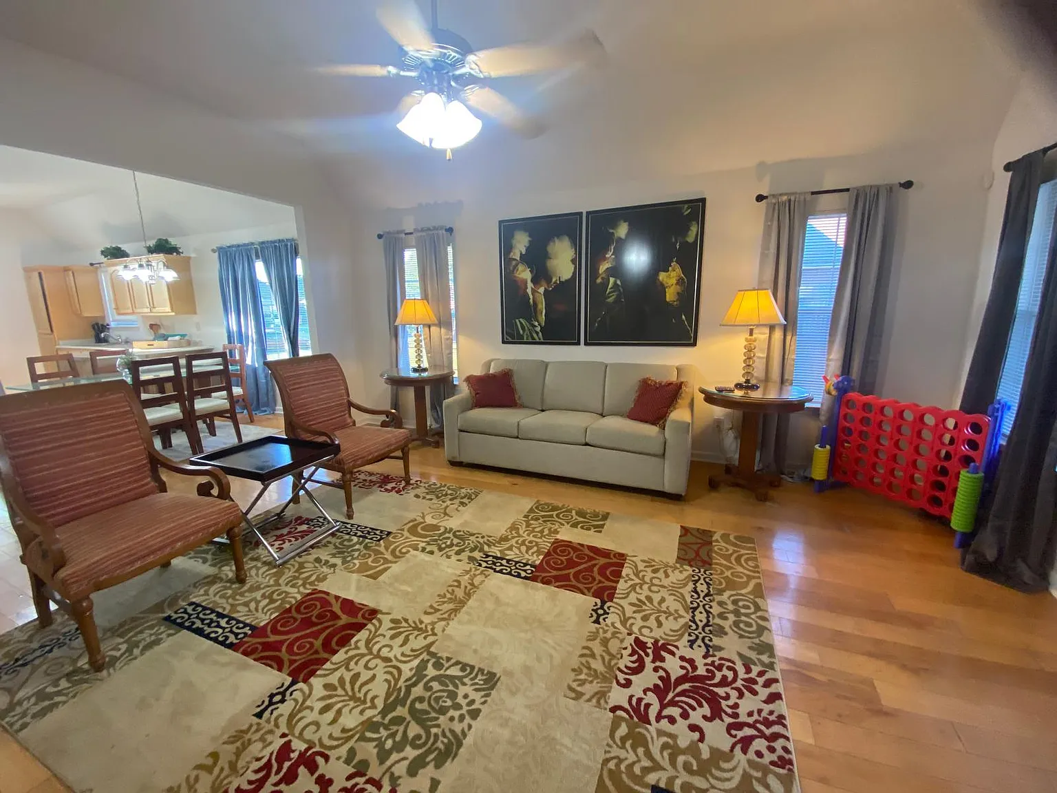 4 bed, 2400 sqft, $6,500 — Photo 4