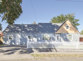 12301 SE Stephens St, Portland, OR 97233