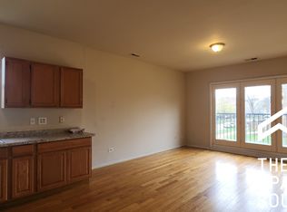 2902 W Fillmore St #2, Chicago, IL 60612